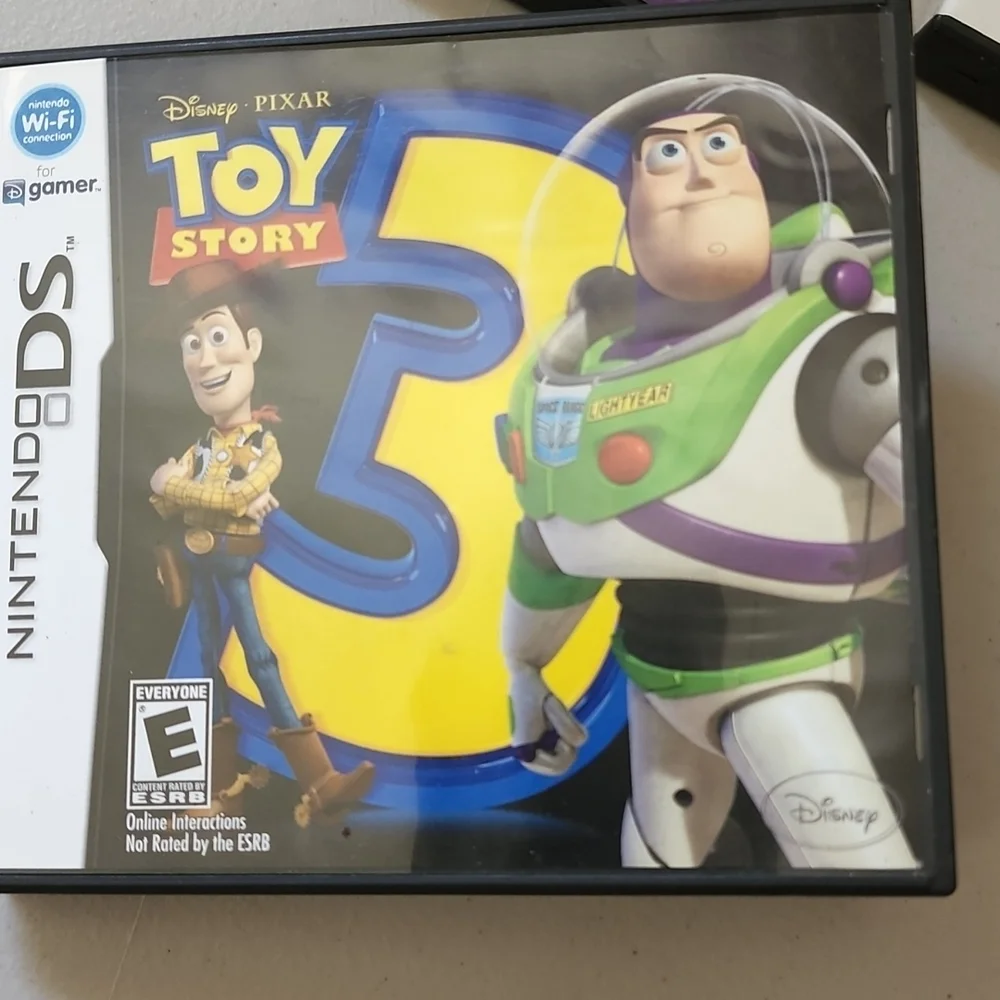Nintendo DS cases and Booklets has no games set of 6